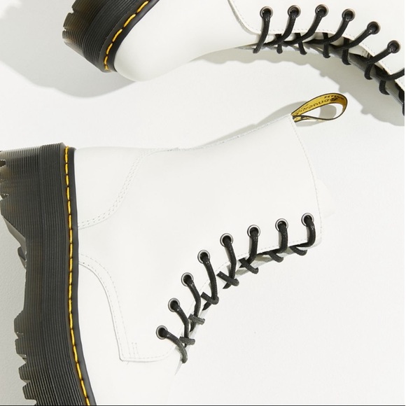 Dr. Martens Jadon Platform boots LAST 2 DAYS - Picture 4 of 10